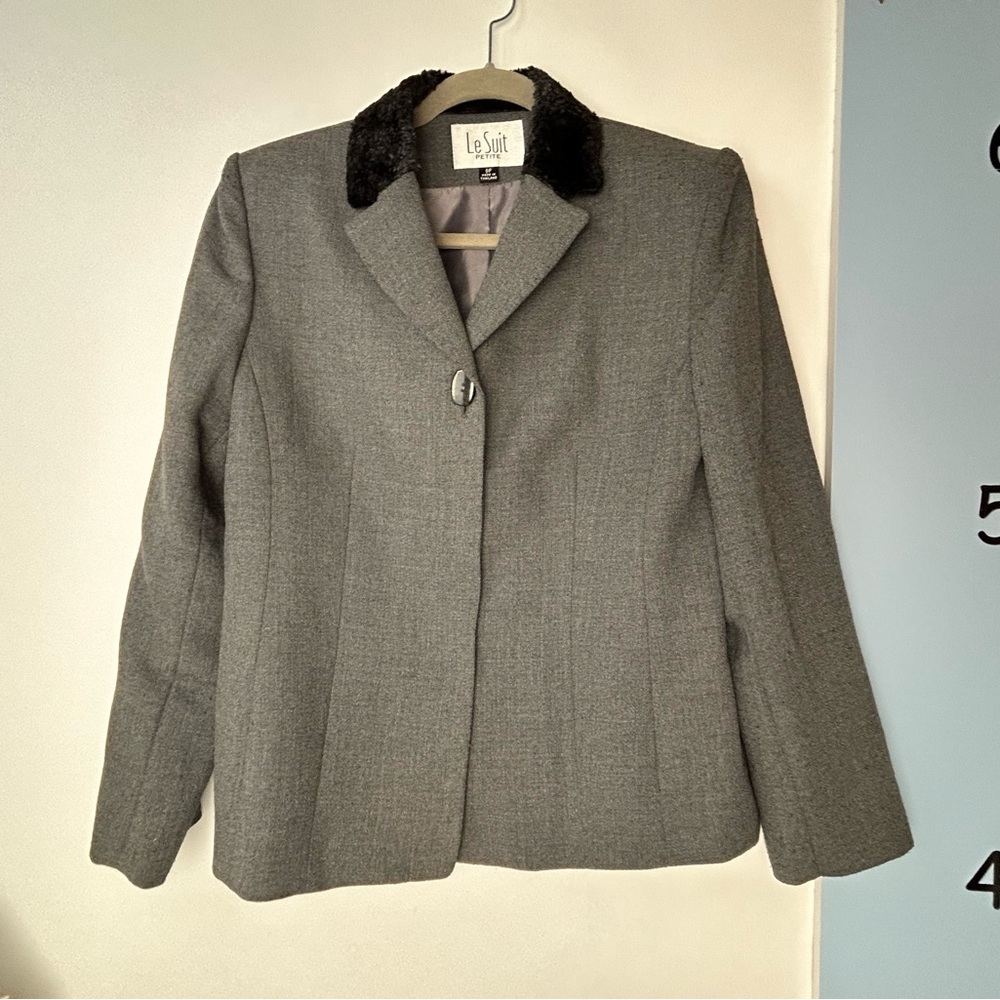 Le Suit Gray &‎ Faux Black Fur Collar Blazer 8P